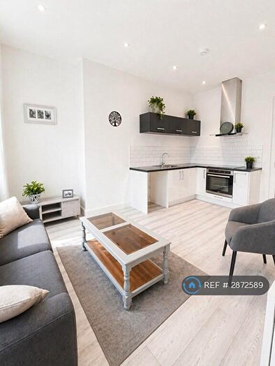 1 Bedroom Flat To Rent In Thorburn Road, Wirral, CH62