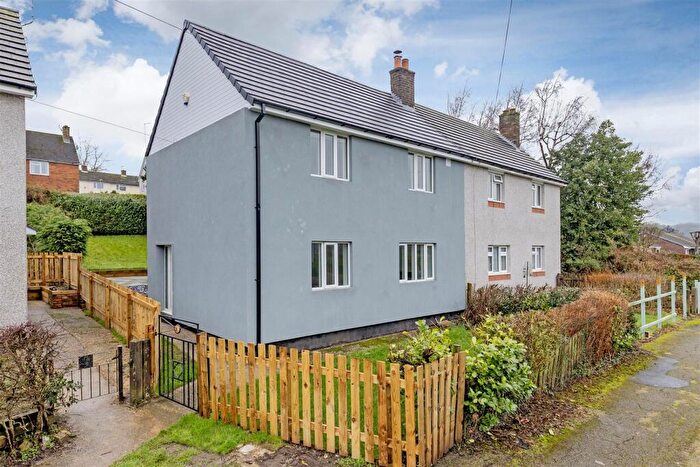 3 Bedroom Semi Detached House For Sale In Heather Way, Holymoorside, Chesterfield, S42