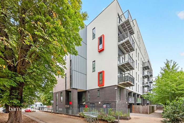 2 Bedroom Flat For Sale In Purley Way, Croydon, CR0