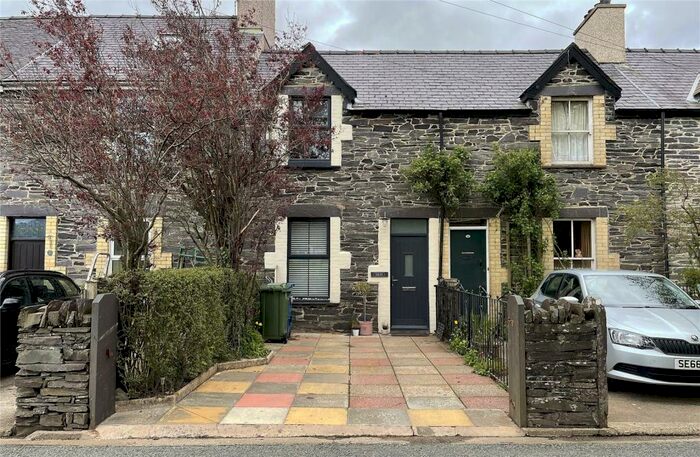2 Bedroom Terraced House For Sale In Gwyrfai Terrace, Betws Garmon, Waunfawr, Gwynedd, LL54