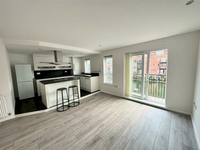 2 Bedroom Apartment To Rent In Ellerman Road, Liverpool, Merseyside, L3