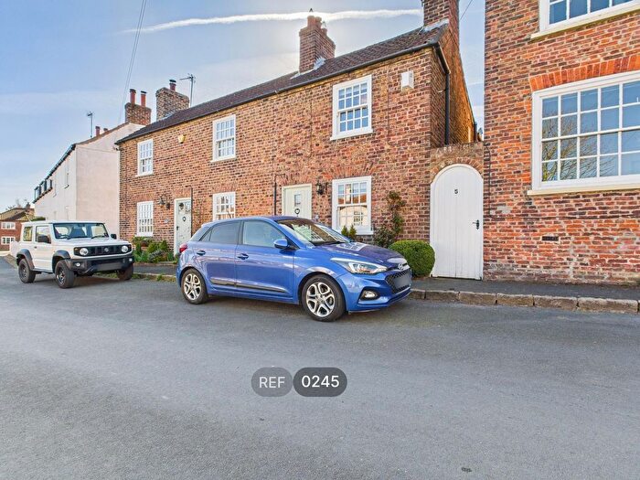 2 Bedroom Cottage To Rent In The Green, Lund, Driffield, YO25