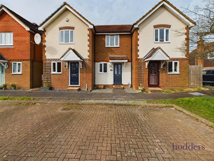 1 Bedroom Terraced House To Rent In Surrey, KT16