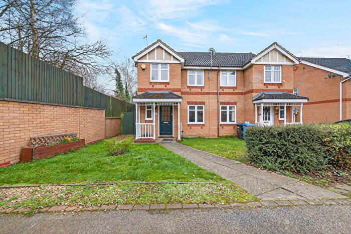 2 Bedroom Semi Detached House For Sale In The Fairway, Kettering, NN15