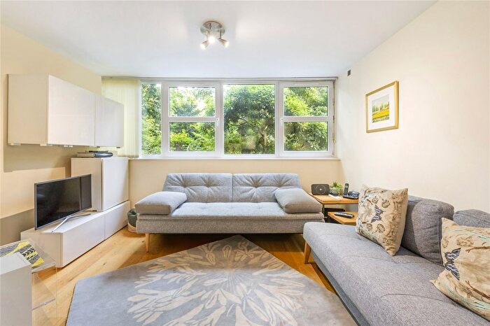1 Bedroom Flat To Rent In West Rise, St. Georges Fields, W2