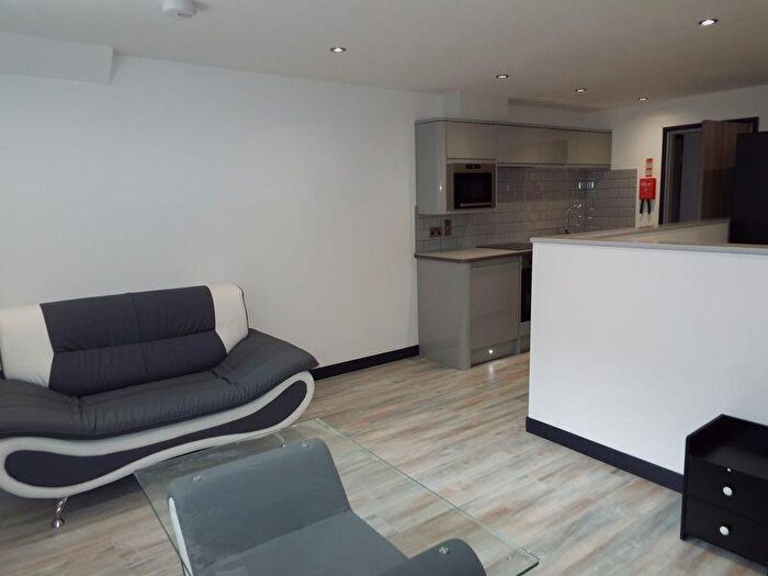 1 Bedroom Flat To Rent In Hubert Road, Selly Oak, Birmingham, B29