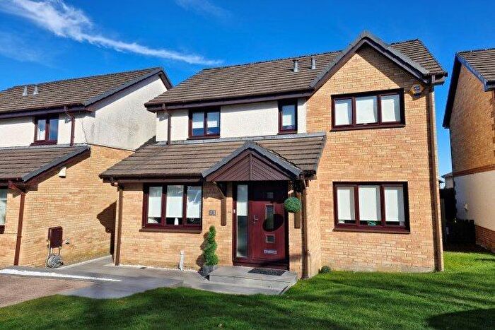 4 Bedroom Property To Rent In Drumbeg Terrace, Glasgow, G62