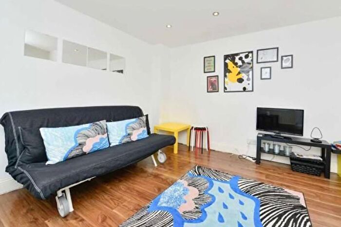 1 Bedroom Flat To Rent In Casson Street, Aldgate East/Brick Lane, E1