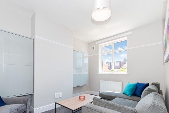 4 Bedroom Flat To Rent In Toronto Road, Bristol, BS7