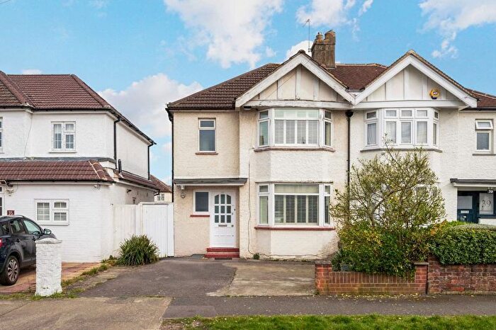 3 Bedroom Semi Detached House To Rent In Kingsmead Avenue, Surbiton, KT6