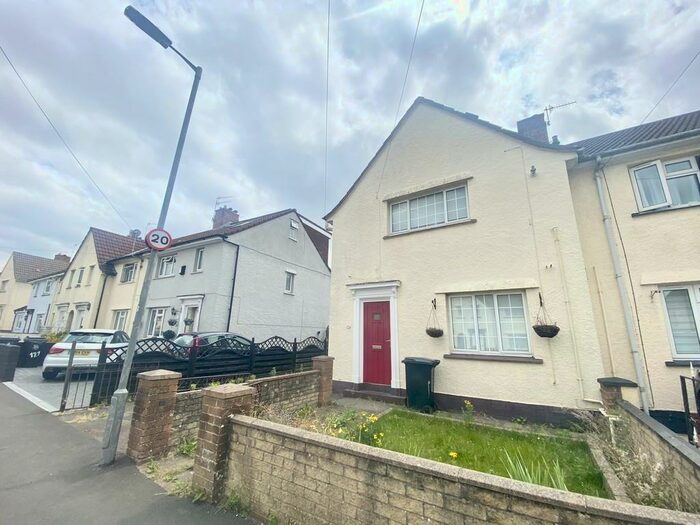 3 Bedroom End Of Terrace House To Rent In Bedminster, Marksbury Road, BS3