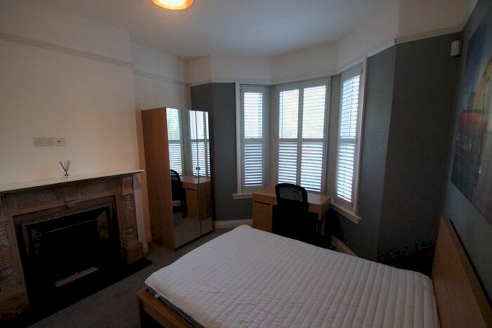 6 Bedroom End Of Terrace House To Rent In Coundon Street, Coundon, Coventry CV1