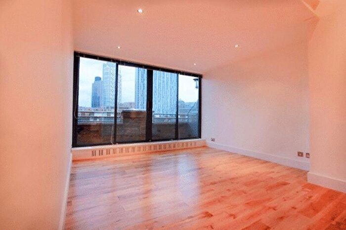 1 Bedroom Flat To Rent In Saxon House, Thrawl Street, London, E1