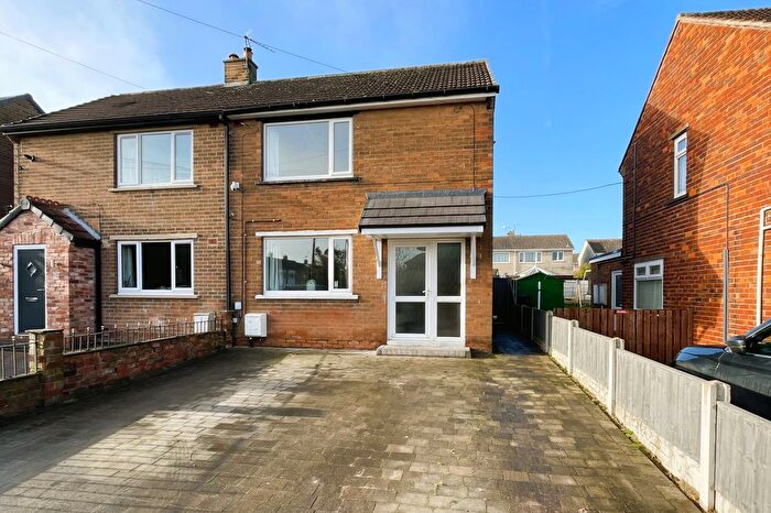 2 Bedroom Semi-Detached House For Sale In Church View, Wadworth, Doncaster, DN11