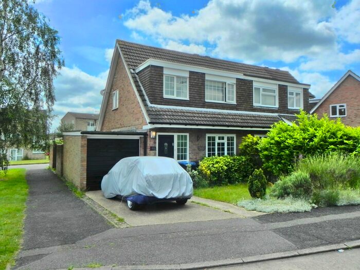 3 Bedroom Semi-Detached House To Rent In Silvesters, Harlow, CM19