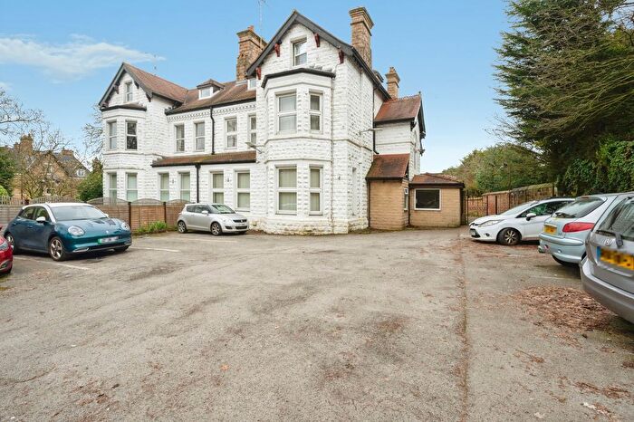 18 Bedroom Detached House For Sale In Woodhouse Road, Mansfield, Nottinghamshire, NG18