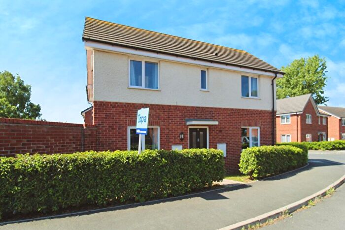 2 Bedroom Semi-Detached House For Sale In Nightingale Close, South Hykeham, LN6