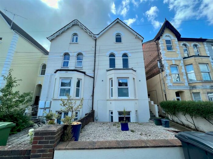 1 Bedroom Apartment To Rent In Campbell Road, Southsea, PO5