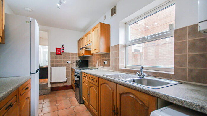 4 Bedroom Terraced House To Rent In Teignmouth Road, Selly Oak, Birmingham, B29