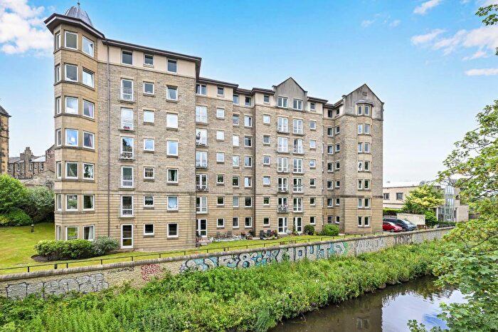 1 Bedroom Retirement Property For Sale In / Roseburn Place, Edinburgh, EH12
