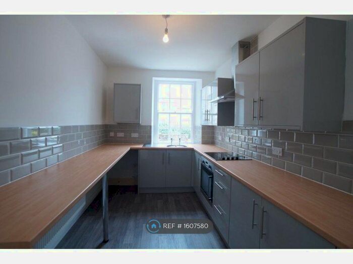4 Bedroom End Of Terrace House To Rent In Church Street, Whitehaven, CA28