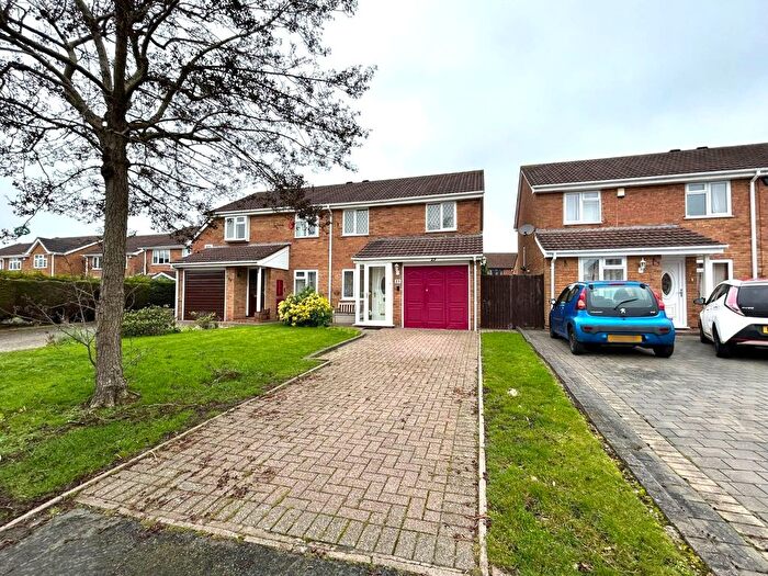 3 Bedroom Semi Detached House To Rent In Falstaff Close, Sutton Coldfield, West Midlands, B76