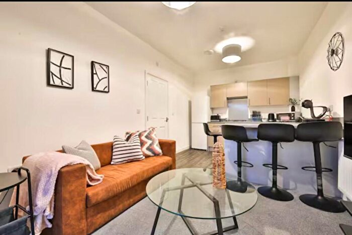 2 Bedroom Flat To Rent In Ffordd Penrhyn, Barry, CF62
