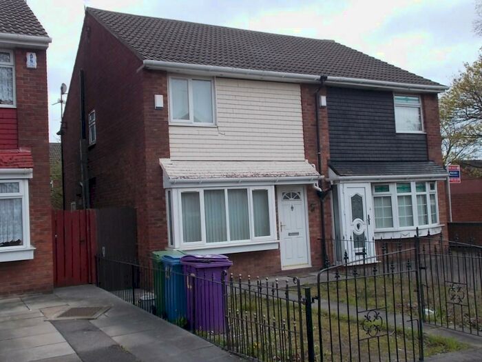 3 Bedroom Semi-Detached House To Rent In Halkyn Drive, Liverpool, Merseyside, L5