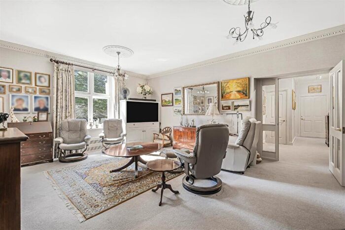 2 Bedroom Flat For Sale In Brompton Court, St. Stephens Road, Bournemouth, Dorset, BH2