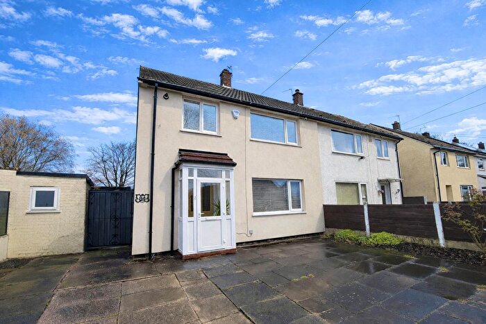 3 Bedroom Semi Detached House For Sale In Moorcroft Road, Manchester, M23