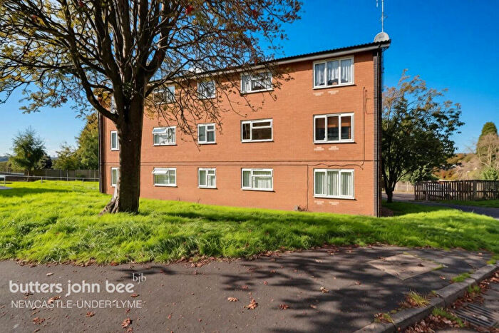 2 Bedroom Flat For Sale In Hyacinth Court, Newcastle, ST5