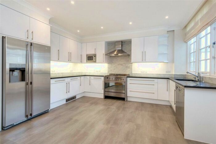5 Bedroom Flat To Rent In Hanover House, St. John's Wood High Street, London, NW8