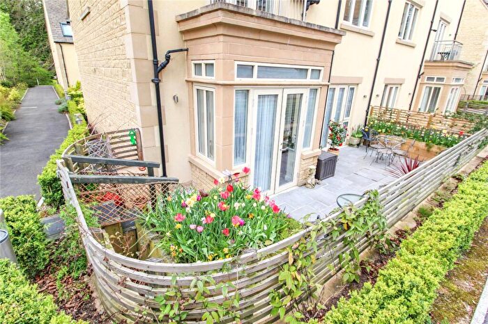 1 Bedroom Apartment For Sale In Stratton Court, Stratton, Cirencester, Gloucestershire, GL7