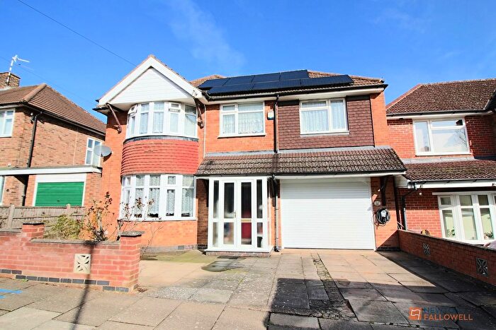 4 Bedroom Detached House For Sale In Englefield Road, Evington, Leicester, LE5