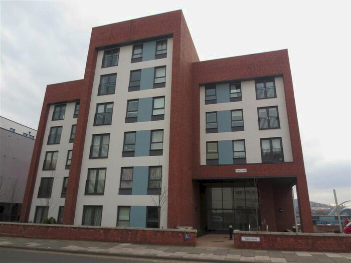 2 Bedroom Flat To Rent In Tube Court Howard Street, City Centre, Newcaste Upon Tyne, NE1
