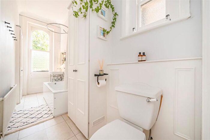 1 Bedroom Flat For Sale In Kidbrooke Park Road, Kidbrooke, SE3