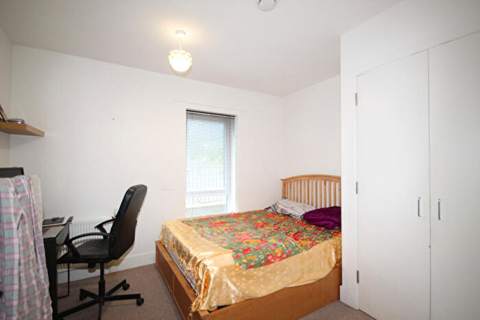 2 Bedroom Flat To Rent In Calla Court, Harrow, Middlesex, HA2