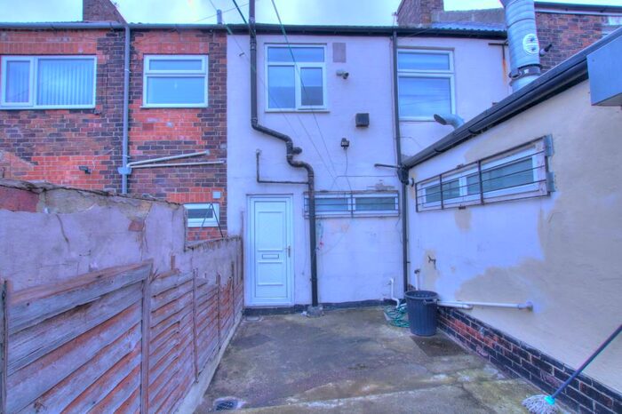 1 Bedroom Flat To Rent In John Street North, Consett, DH7