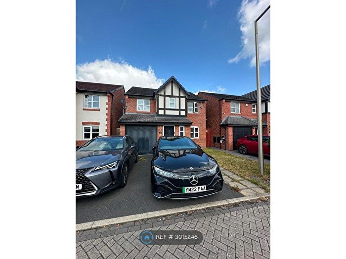 4 Bedroom Detached House To Rent In Whistle Hollow Way, Stockport, SK2