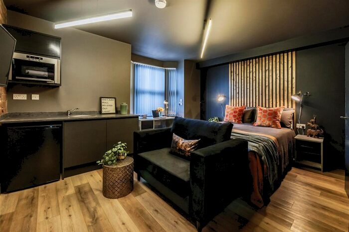 1 Bedroom Property To Rent In Pershore Road, Selly Park, Birmingham, B29