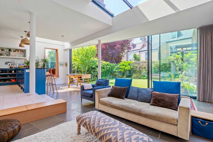 6 Bedroom Detached House To Rent In Dartmouth Park Road, London, NW5