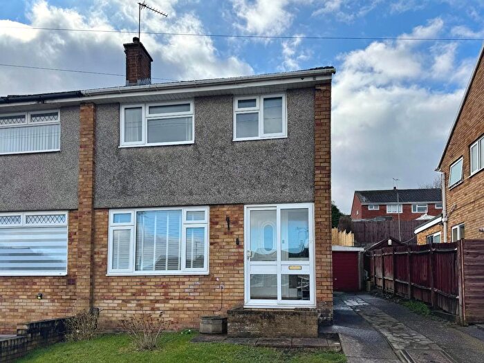 3 Bedroom Semi Detached House For Sale In Cowslip Drive, Penarth, CF64