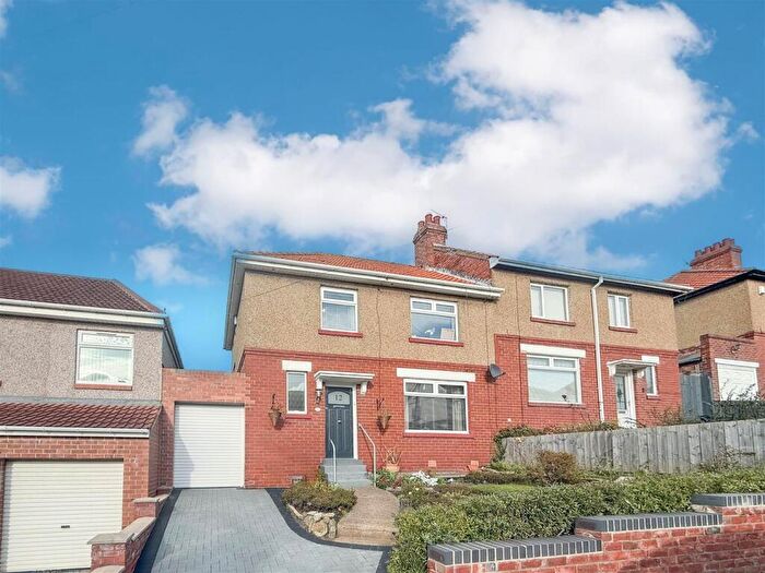 3 Bedroom Semi Detached House For Sale In Bideford Gardens, Low Fell, Gateshead, NE9