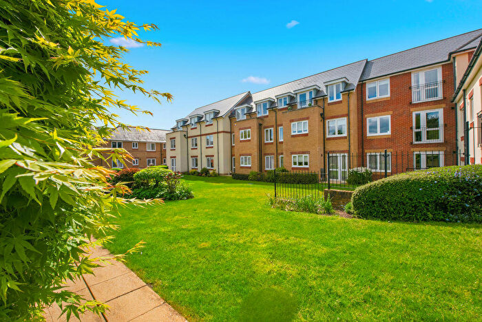 1 Bedroom Retirement Property For Sale In Simmonds Lodge, Drayton, PO6