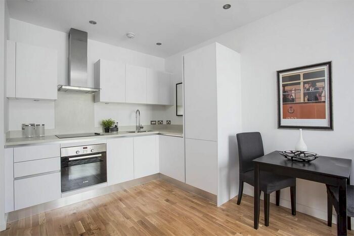 1 Bedroom Flat To Rent In Warple Way, Acton, W3