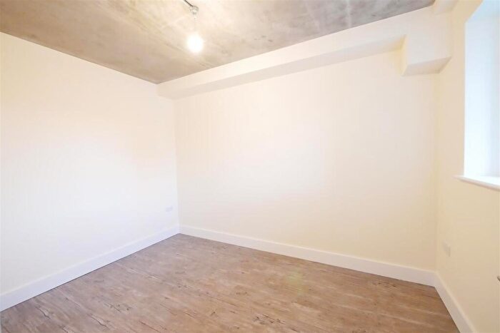 2 Bedroom Apartment To Rent In South Street, Romford, RM1