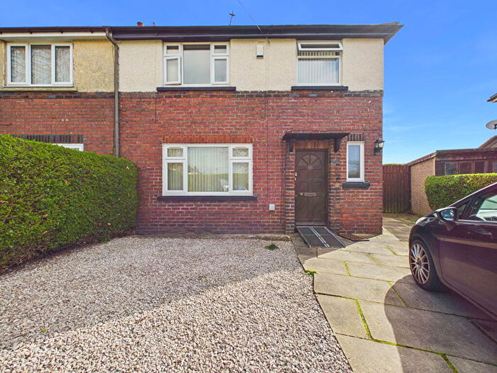 3 Bedroom Semi Detached House For Sale In Thompson Avenue, Ormskirk, L39