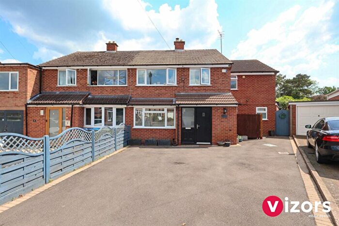 4 Bedroom Semi Detached House For Sale In Lansdowne Crescent, Studley, B80