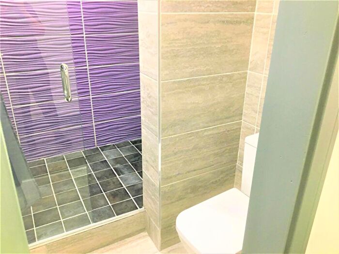 2 Bedroom Apartment To Rent In Flat B Porterbrook Apartments, Broomhall Street, S3