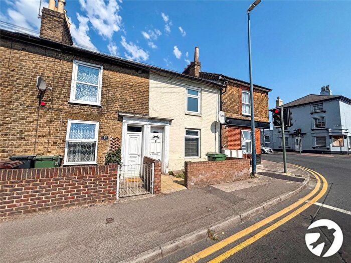 2 Bedroom Terraced House To Rent In Lower Boxley Road, Maidstone, Kent, ME14